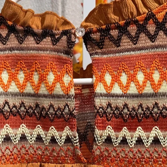 Boho 70’s vibe Embroidered Detailed top Sz.XL rusk orange color - Picture 11 of 11